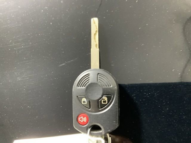 Used 2018 Ford Escape SE image 44