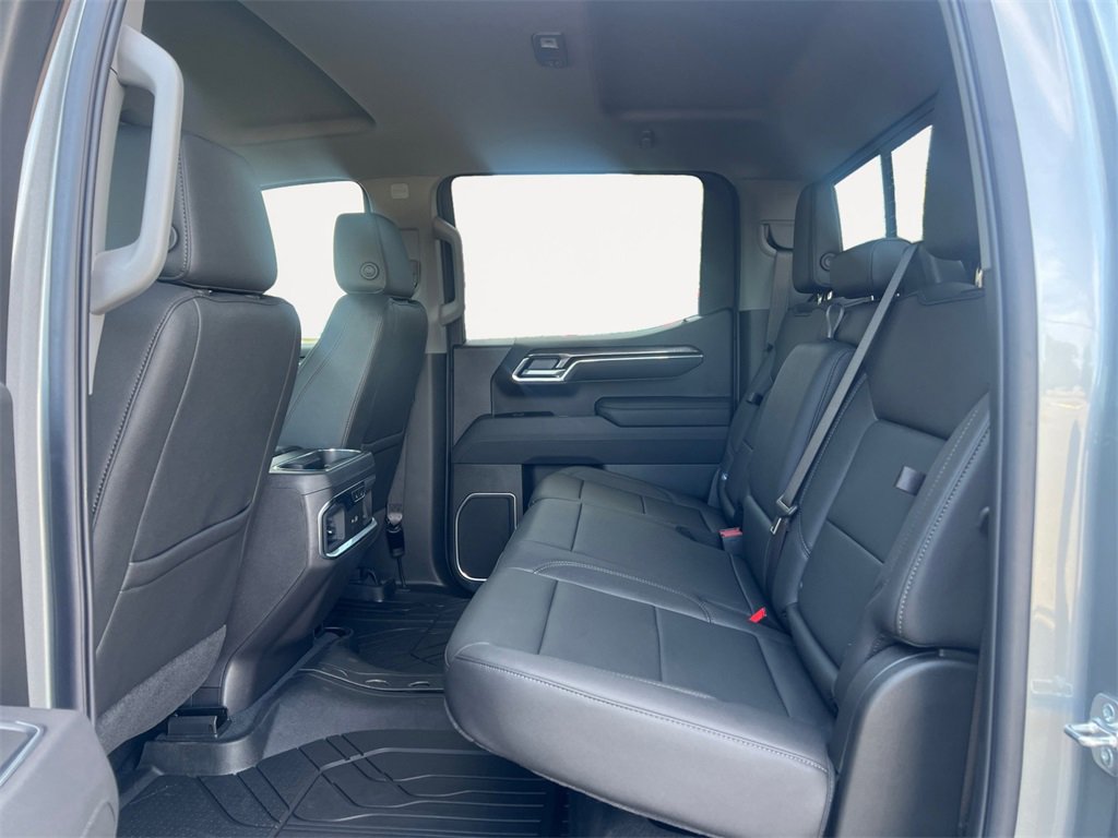 New 2026 Chevrolet Silverado 1500 LTZ w/ Technology Package image 13