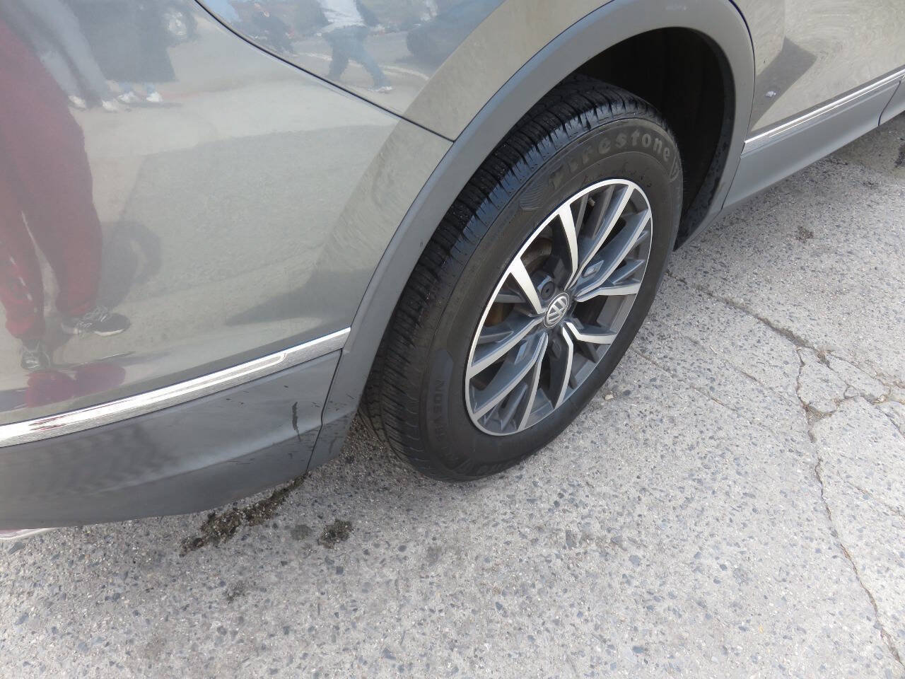 Used 2020 Volkswagen Tiguan S FWD image 35