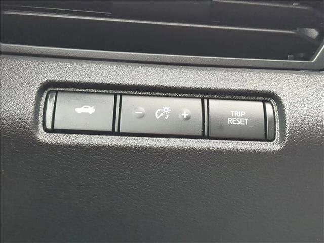 Used 2025 Nissan Altima 2.5 SV image 16