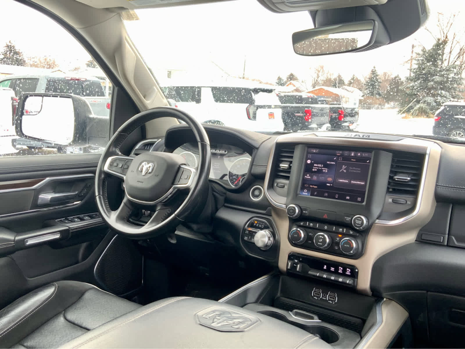 Used 2022 RAM 1500 Laramie image 36