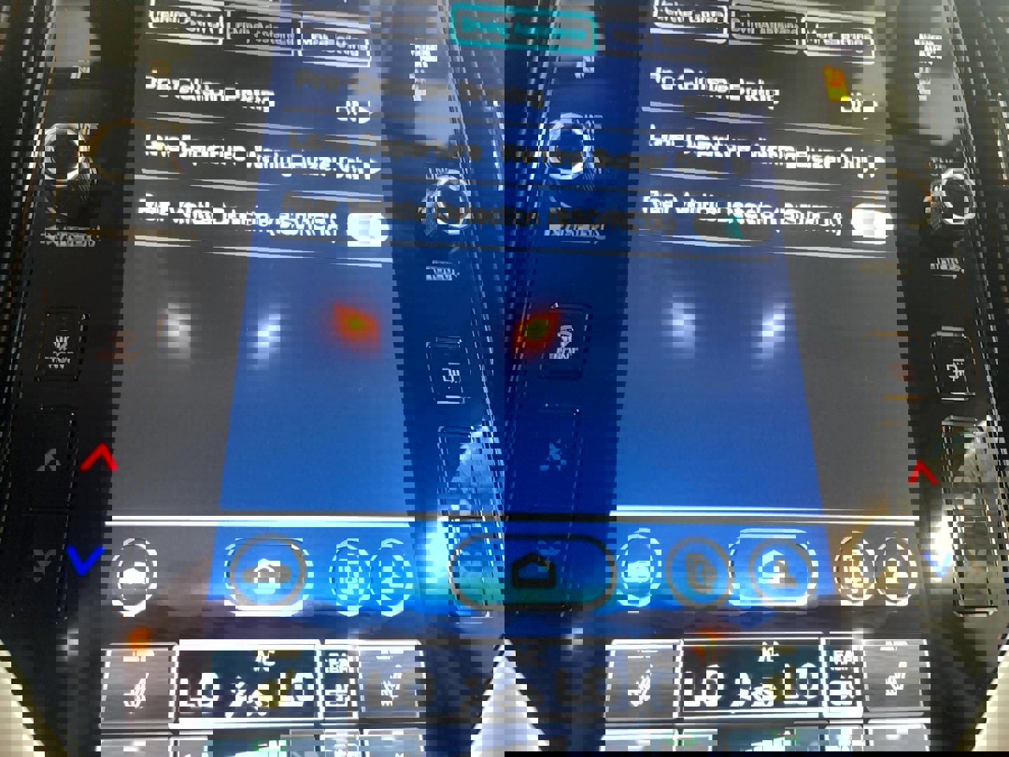 Used 2023 Subaru Ascent Premium image 7