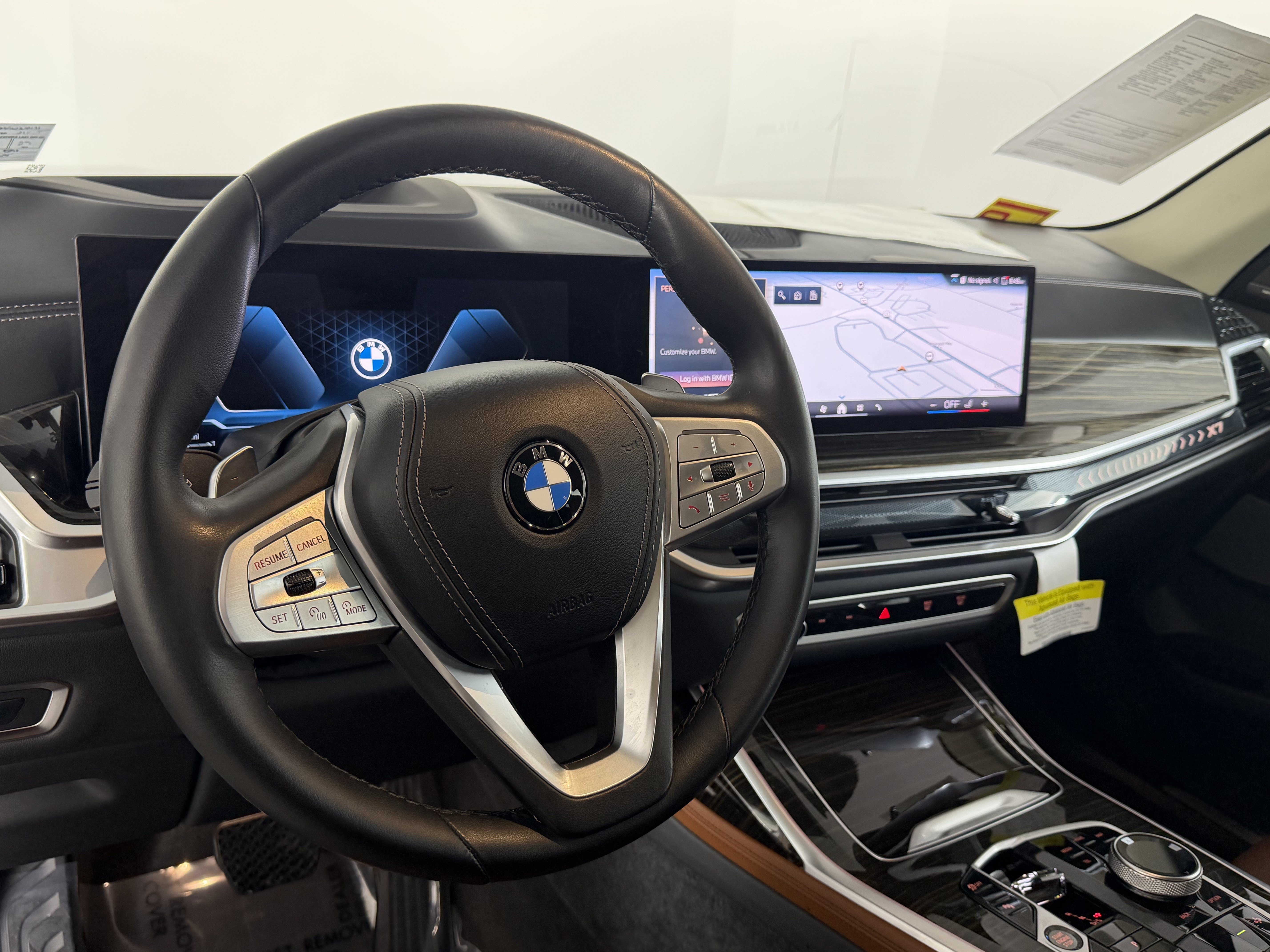 Certified 2025 BMW X7 xDrive40i w/ Executive Package AWD/4WD image 14