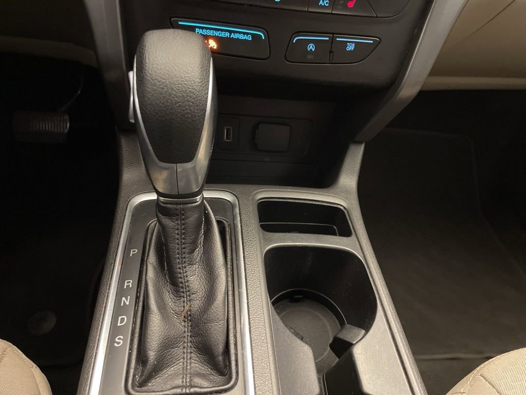 Used 2018 Ford Escape SE image 16