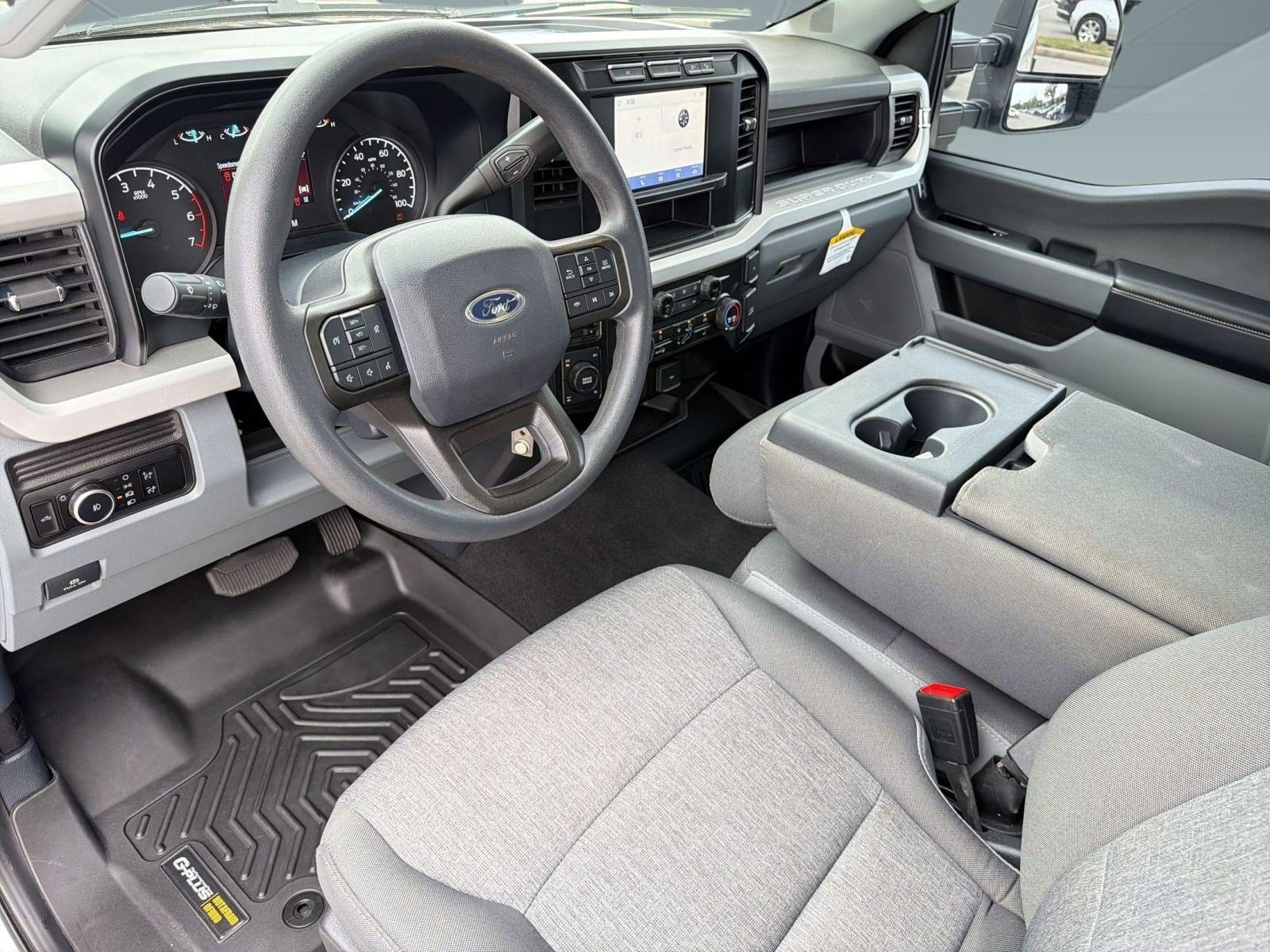 Used 2024 Ford F250 XL w/ STX Appearance Package AWD/4WD image 4