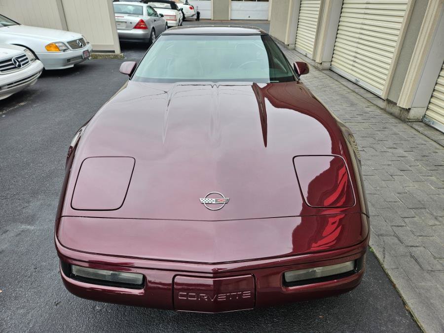 Used 1993 Chevrolet Corvette Coupe RWD image 12