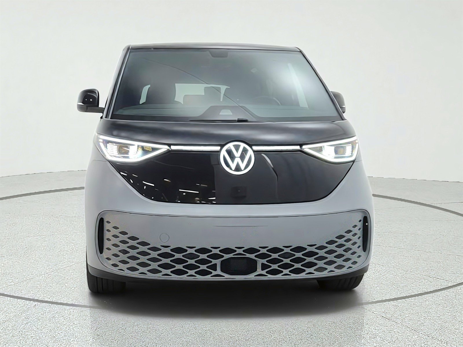 Used 2025 Volkswagen ID. Buzz Pro S RWD image 2