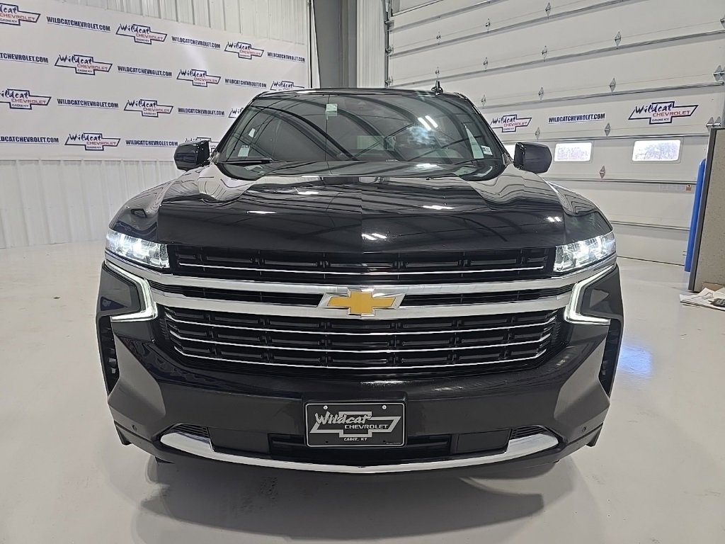 Used 2024 Chevrolet Suburban LT image 11