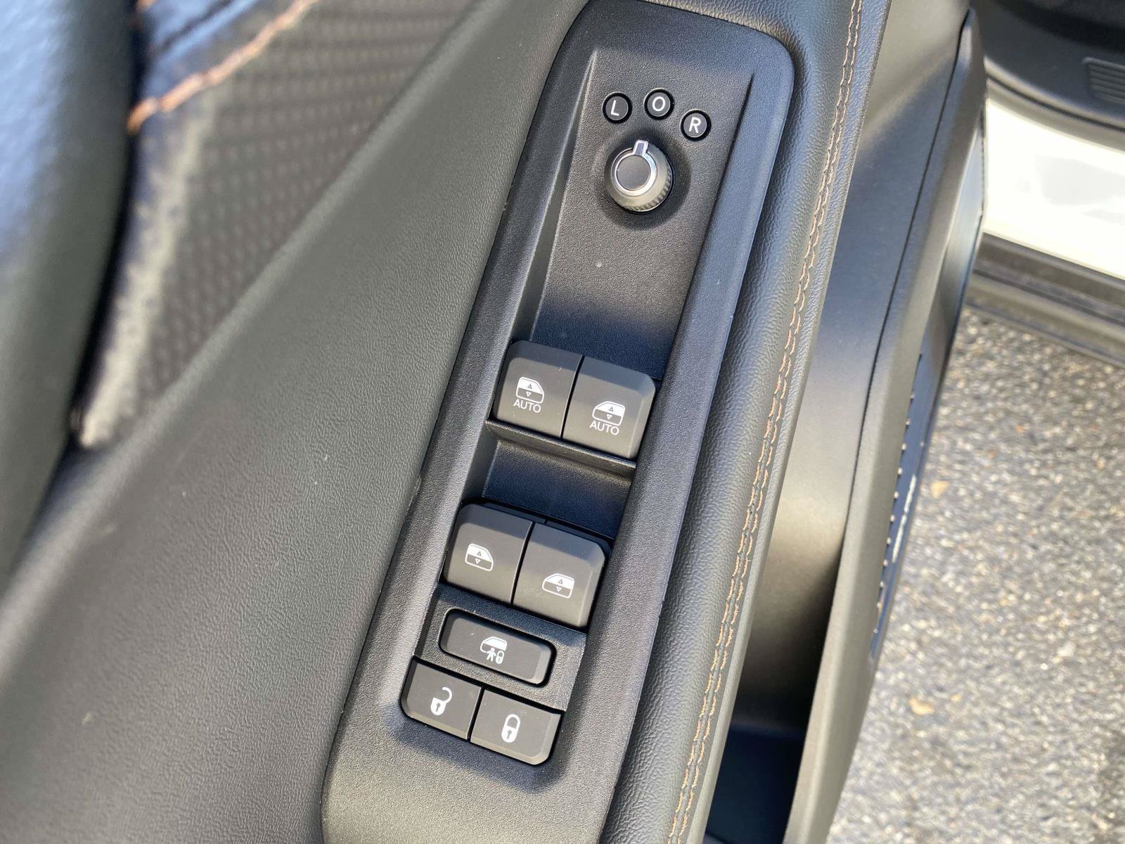 New 2026 Jeep Cherokee Limited AWD/4WD image 17