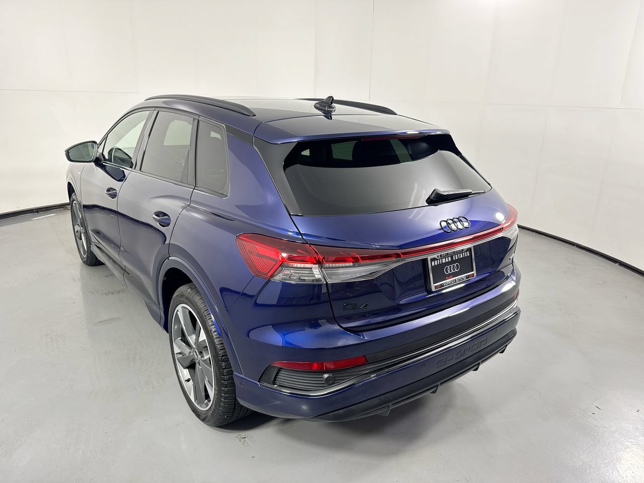 Used 2023 Audi Q4 e-tron Prestige w/ Black Optic Package AWD/4WD image 32