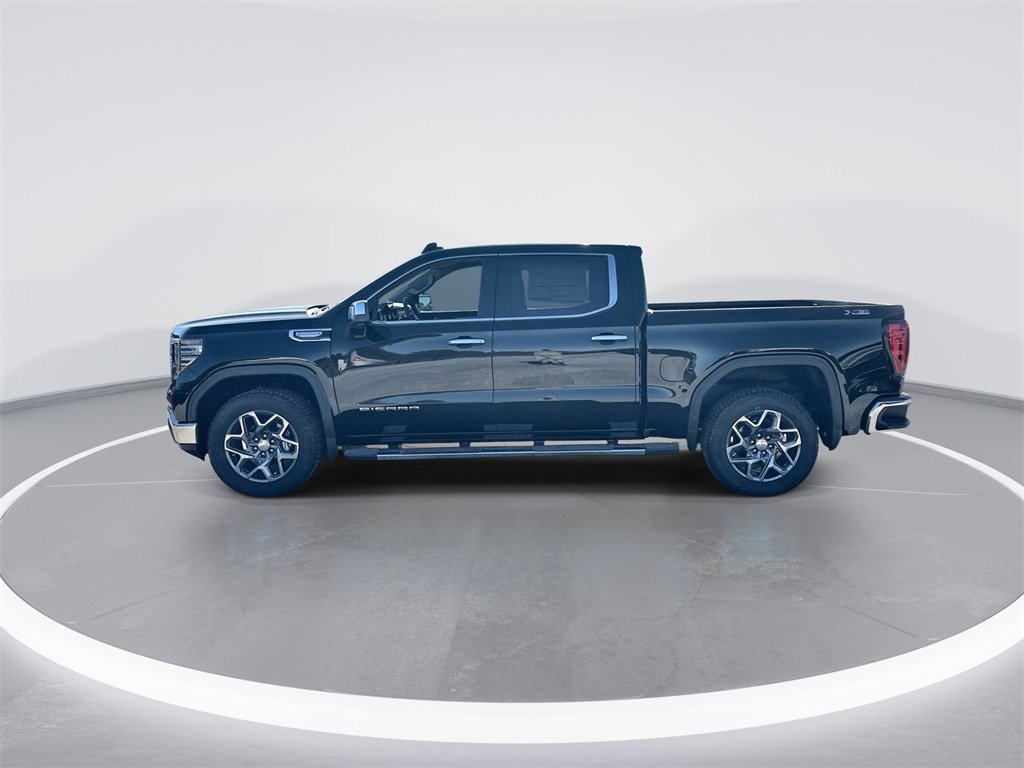 New 2026 GMC Sierra 1500 SLT image 5