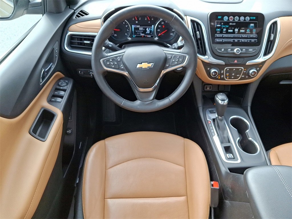 Used 2018 Chevrolet Equinox Premier image 12