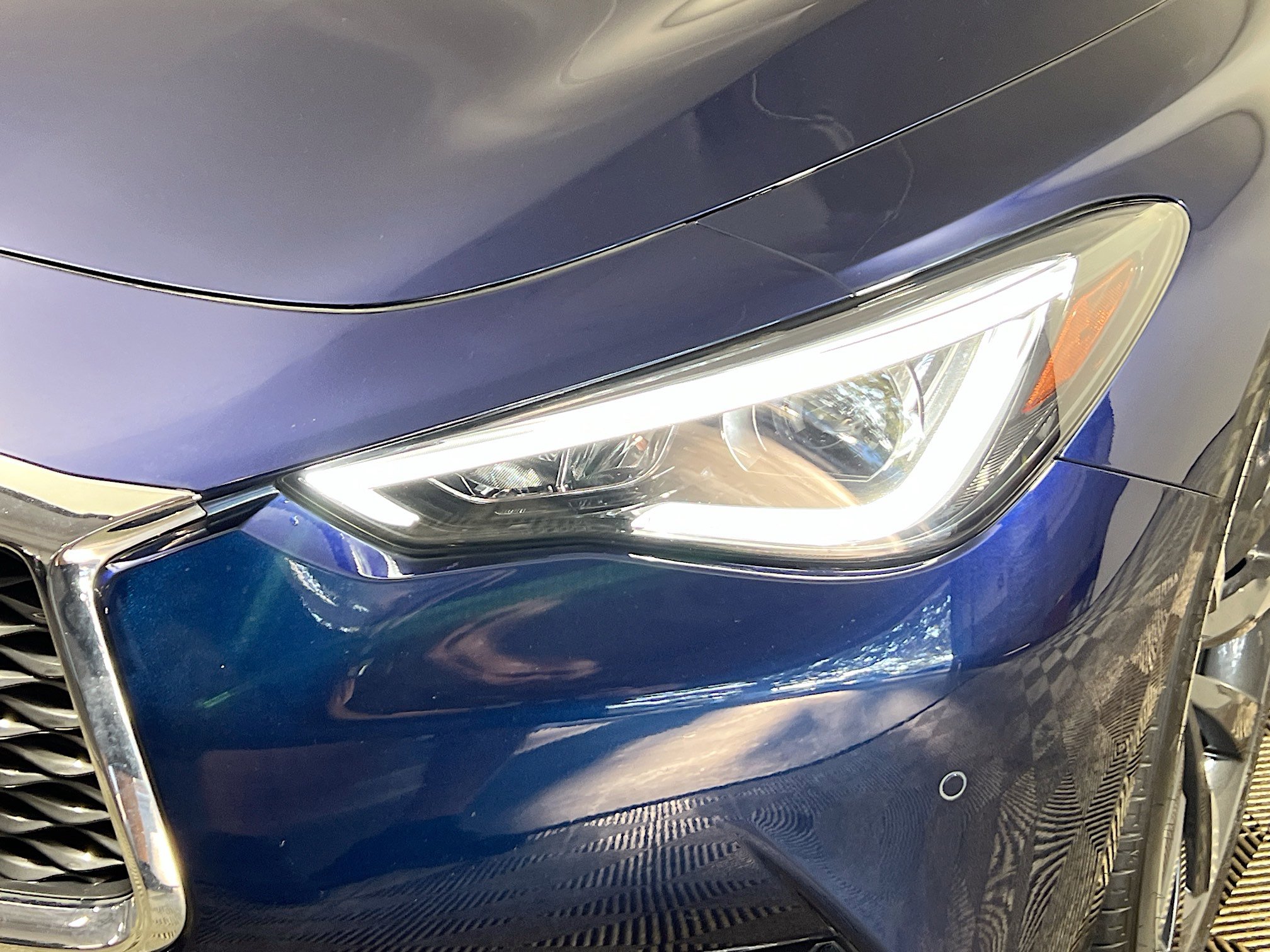 Used 2022 INFINITI Q60 3.0t Luxe w/ Essential Package image 12