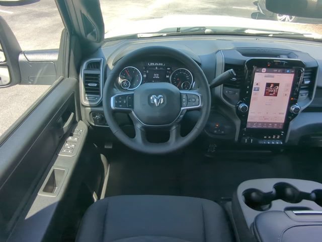 New 2026 RAM 3500 Tradesman AWD/4WD image 17