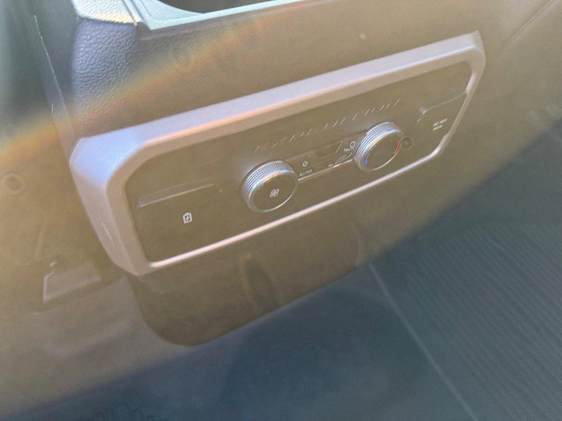 Used 2022 Ford Expedition Max XLT image 15