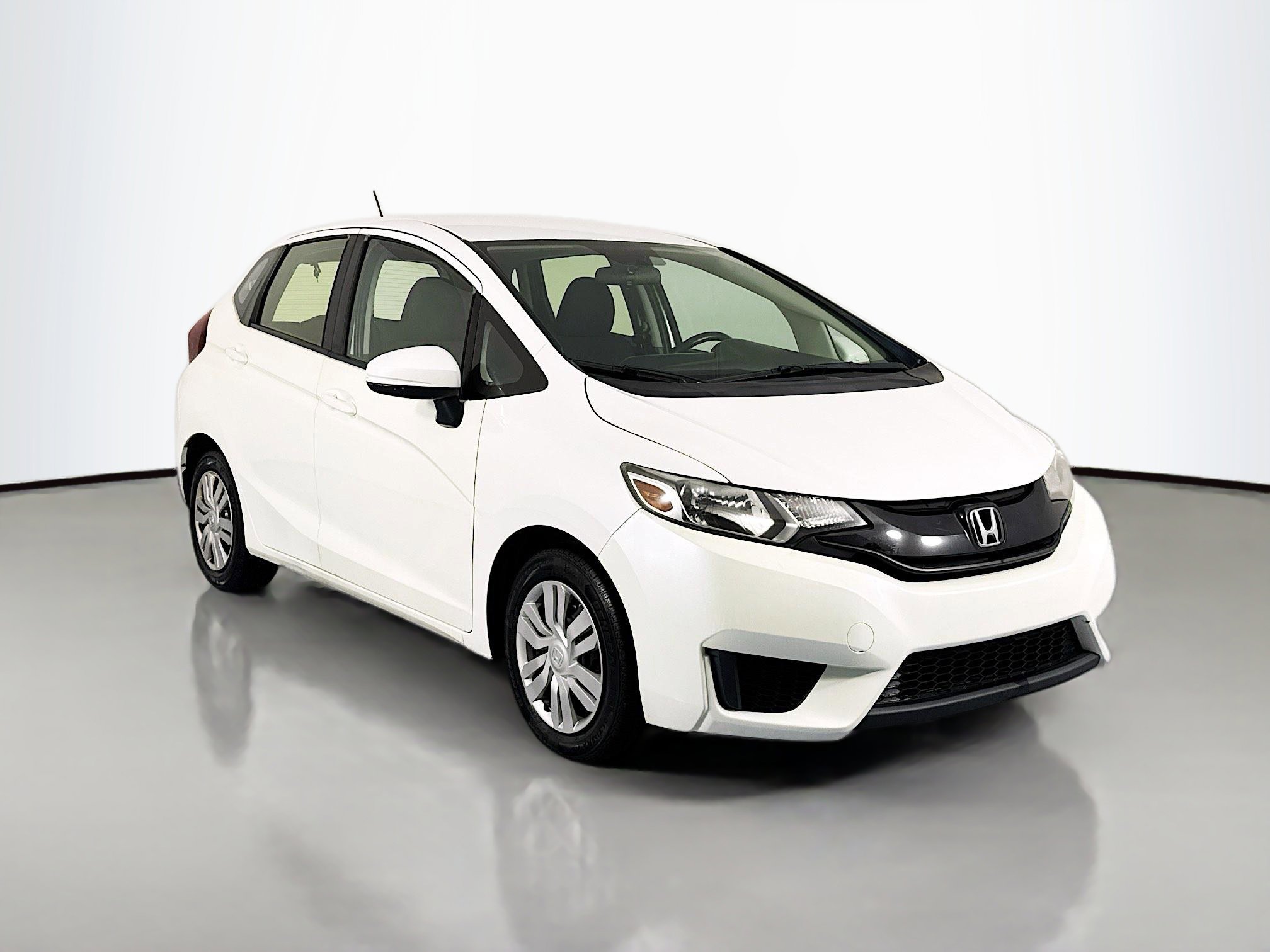 Used 2016 Honda Fit LX image 3