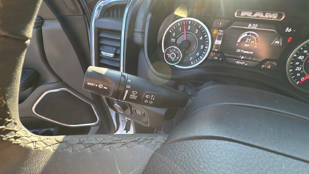 Used 2025 RAM 1500 Laramie AWD/4WD image 17