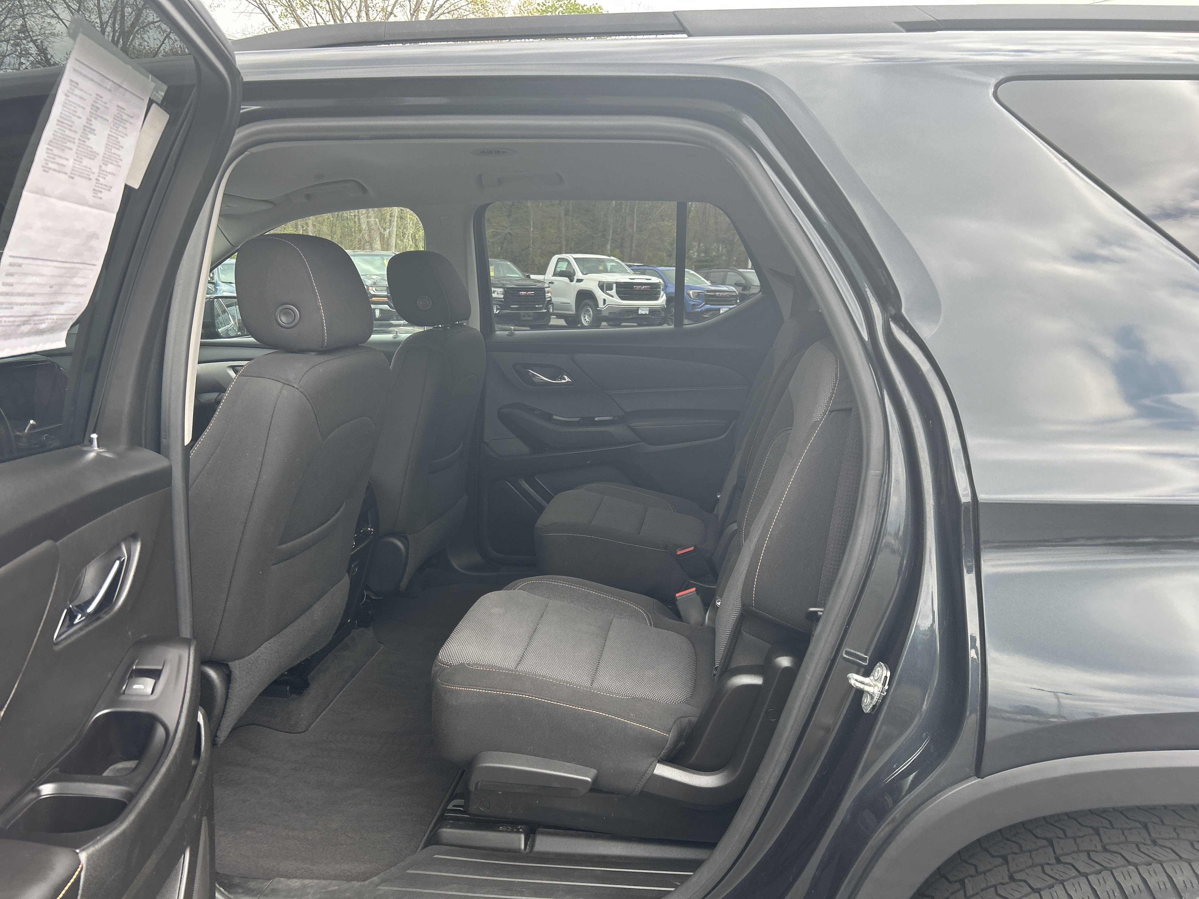 Used 2019 Chevrolet Traverse LT AWD/4WD image 20