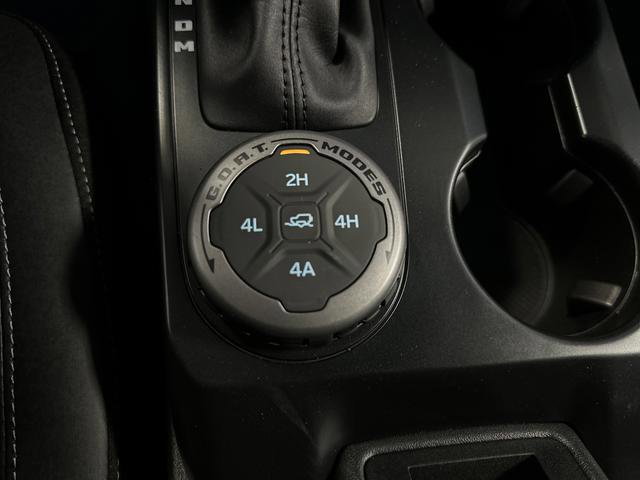 New 2025 Ford Bronco Badlands w/ Sasquatch Package image 21