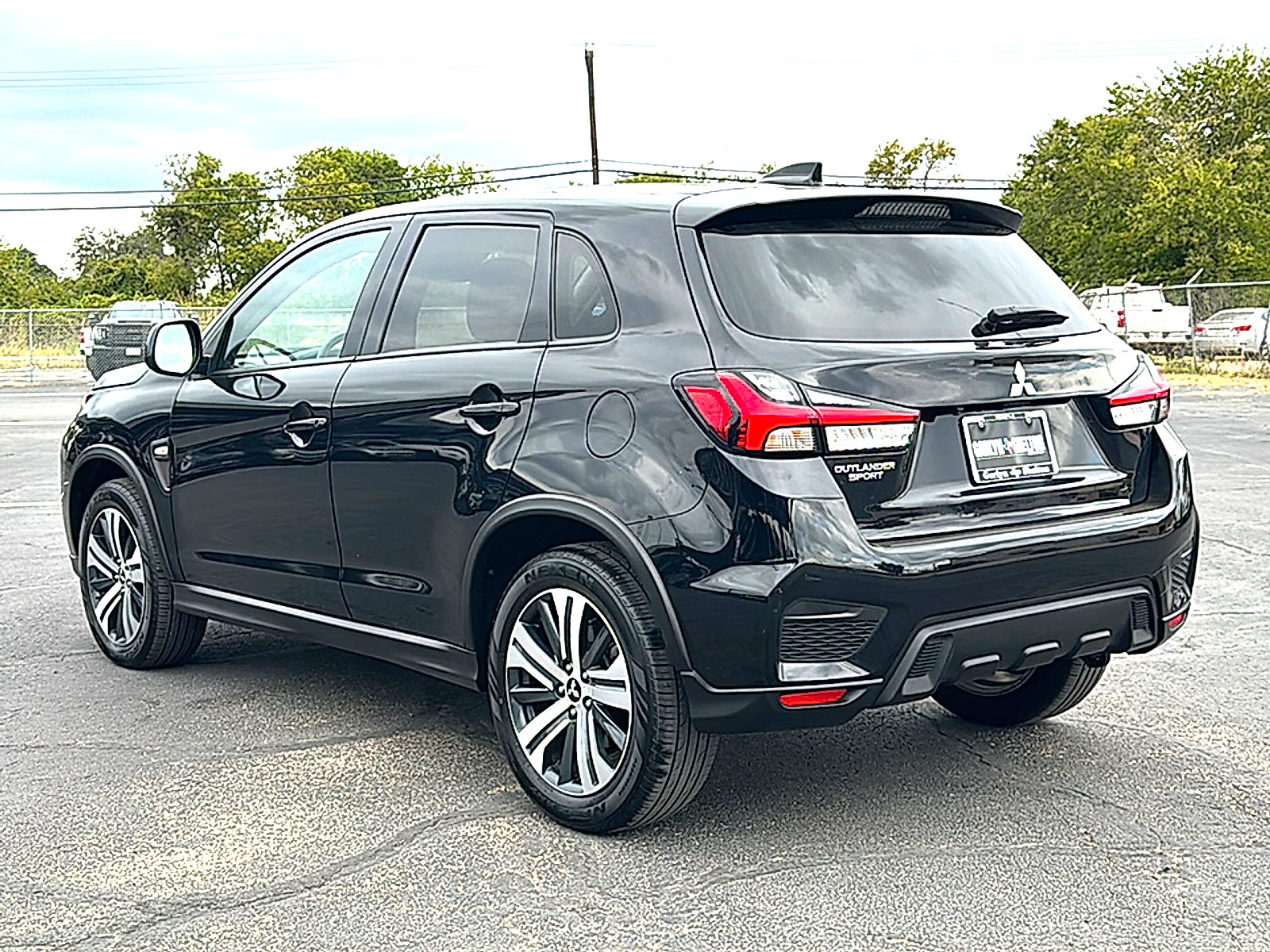 Used 2024 Mitsubishi Outlander Sport ES AWD/4WD image 6