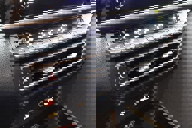 Used 2025 Toyota Camry LE image 15