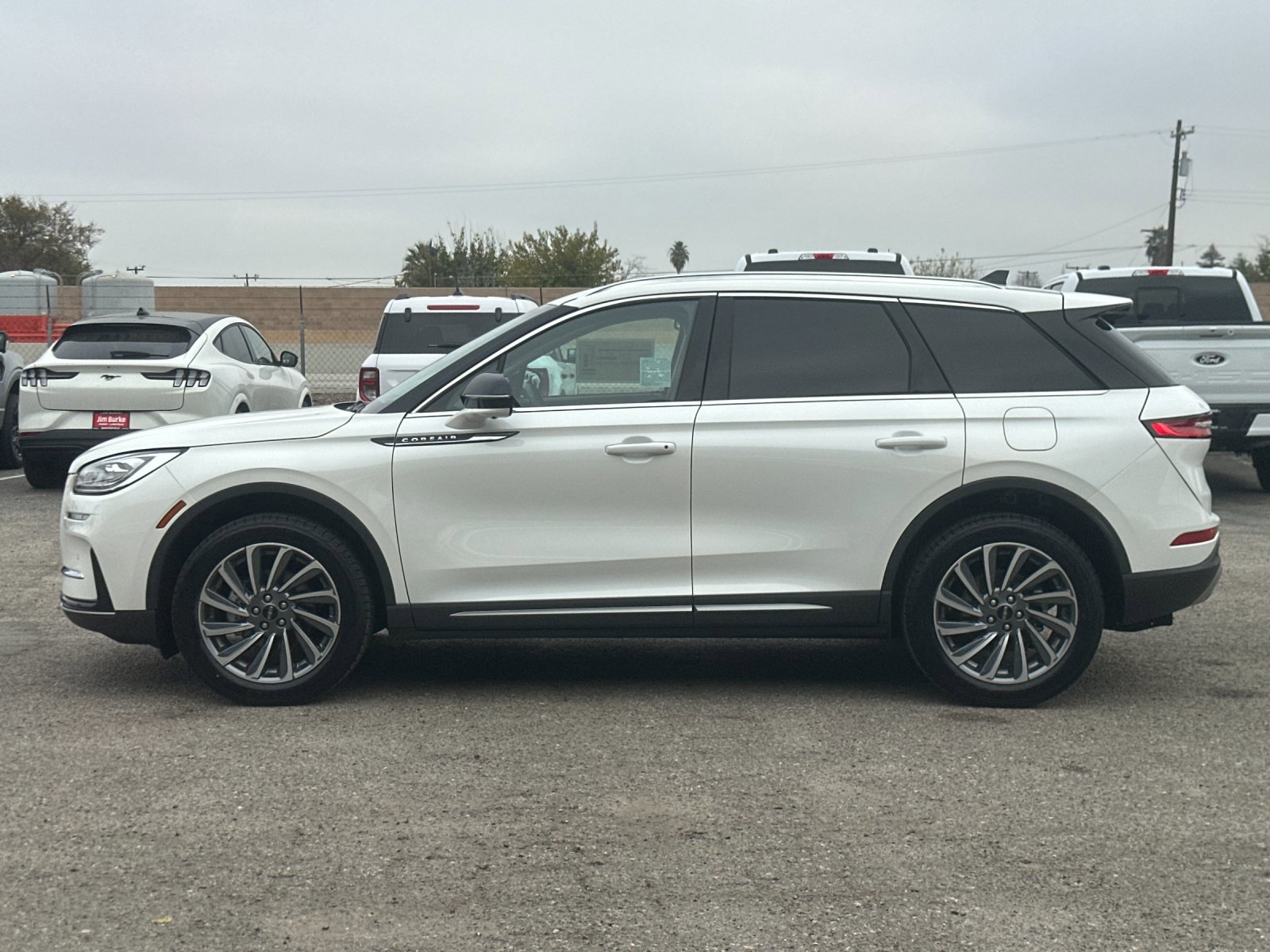 Certified 2023 Lincoln Corsair Reserve w/ Equipment Group 201A image 8