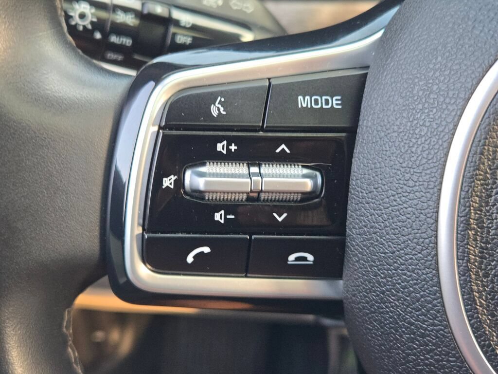 Used 2021 Kia Sorento EX w/ EX AWD X-Line Package image 37