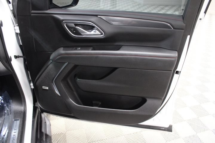 Used 2023 Chevrolet Tahoe RST w/ Luxury Package AWD/4WD image 26