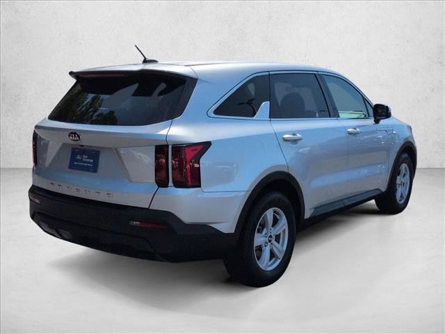 Used 2021 Kia Sorento LX FWD image 5