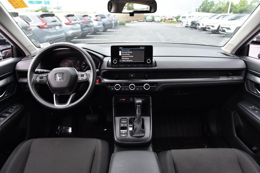 Certified 2024 Honda CR-V EX image 7