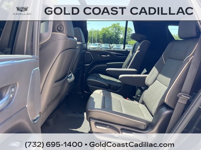 Certified 2024 Cadillac Escalade Sport AWD/4WD image 18