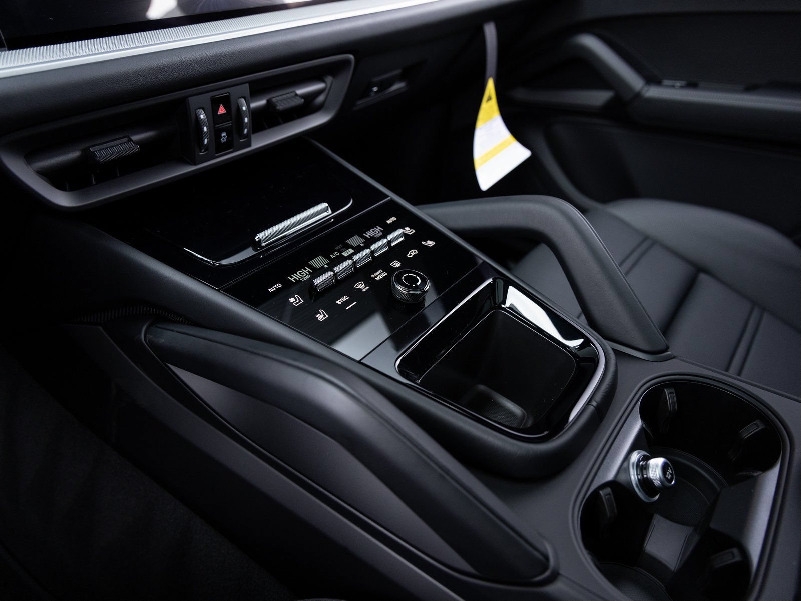 New 2026 Porsche Cayenne AWD/4WD image 18