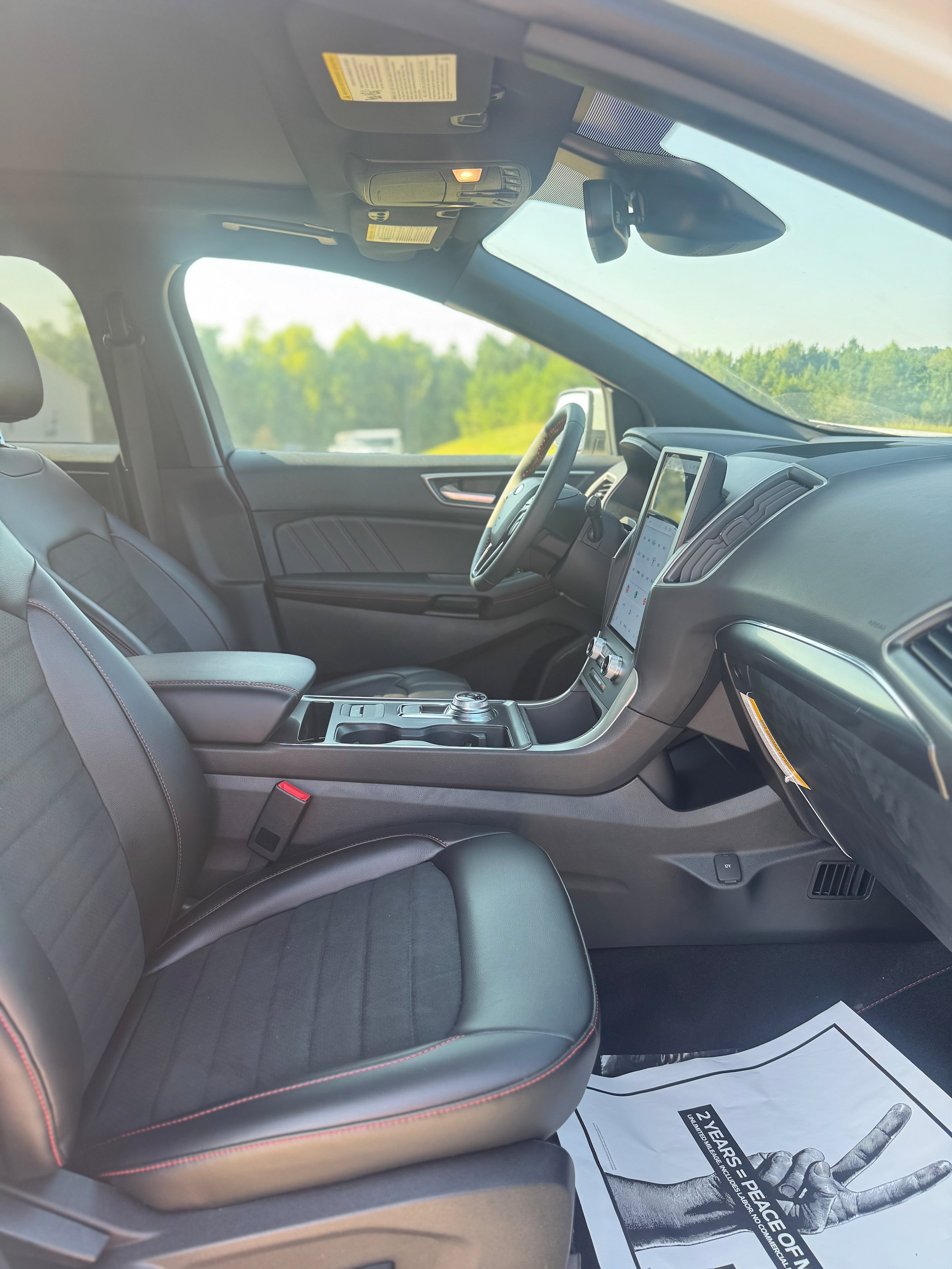 New 2024 Ford Edge ST-Line AWD/4WD image 23