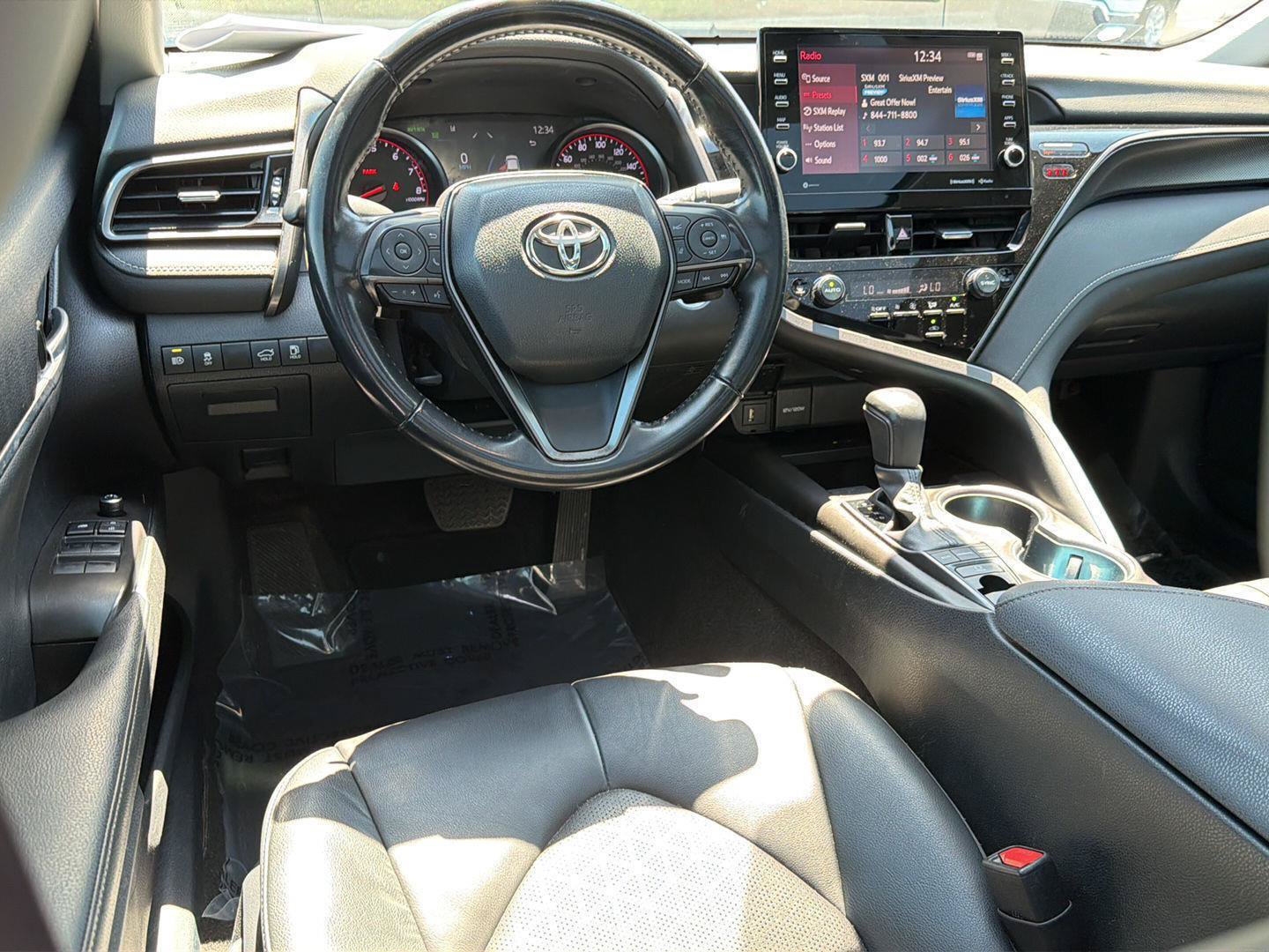 Used 2024 Toyota Camry XSE FWD image 18