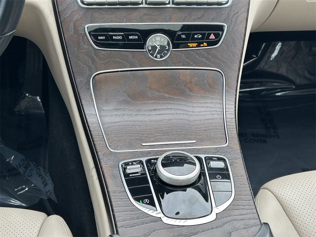 Used 2021 Mercedes-Benz C 300 Sedan image 20