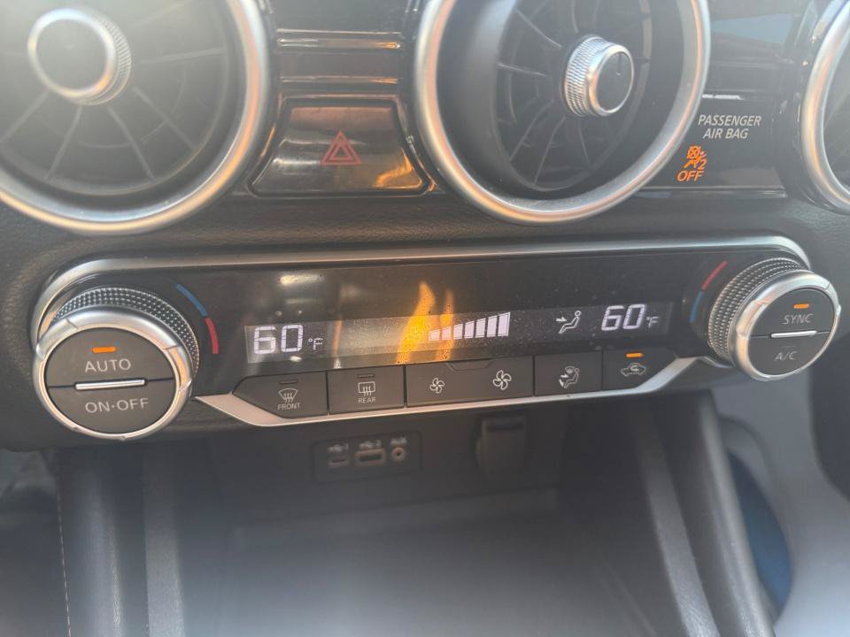 Used 2022 Nissan Sentra SR w/ Lighting Package FWD image 22