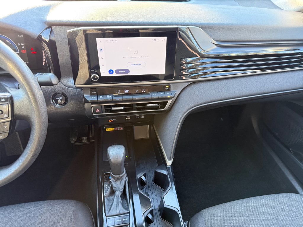 Used 2026 Toyota Camry LE AWD/4WD image 11