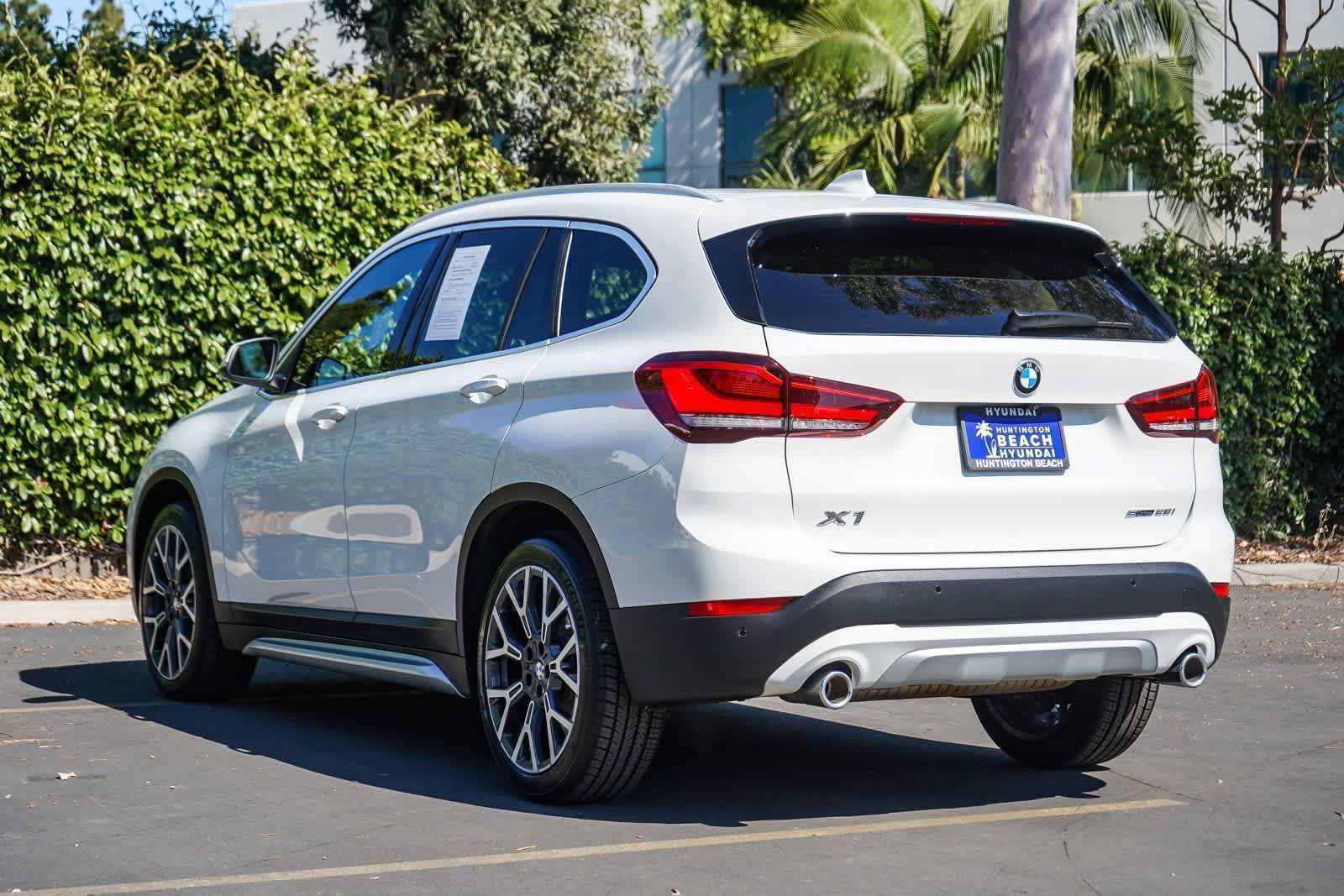 Used 2020 BMW X1 sDrive28i w/ Premium Package FWD image 4
