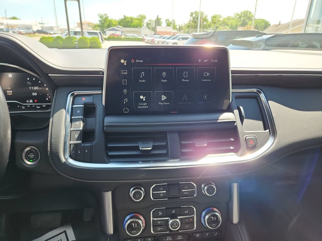 Certified 2022 GMC Yukon XL SLT w/ SLT Premium Package AWD/4WD image 21