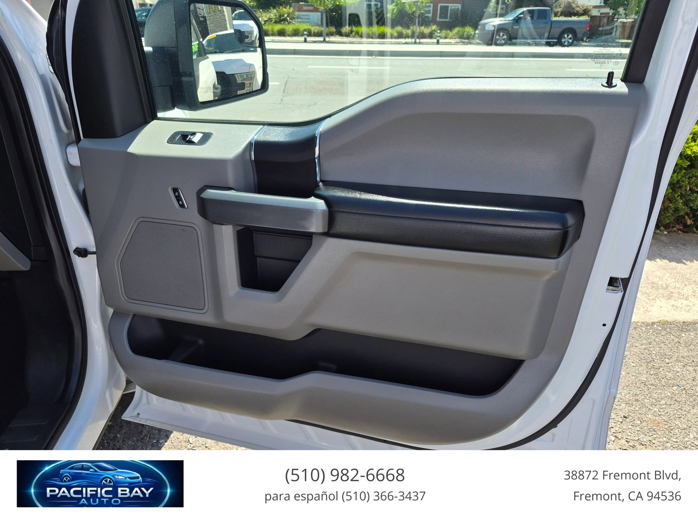 Used 2017 Ford F150 XLT RWD image 16