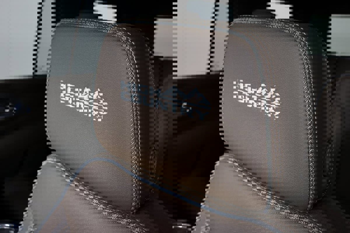 Used 2024 Chevrolet Tahoe High Country image 57