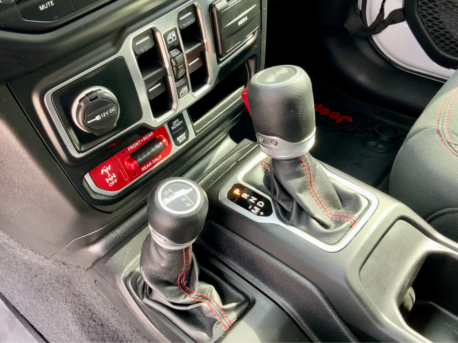 Used 2021 Jeep Wrangler Unlimited Rubicon image 44