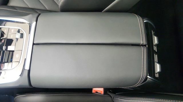 Used 2025 BMW X5 xDrive40i w/ M Sport Package image 56