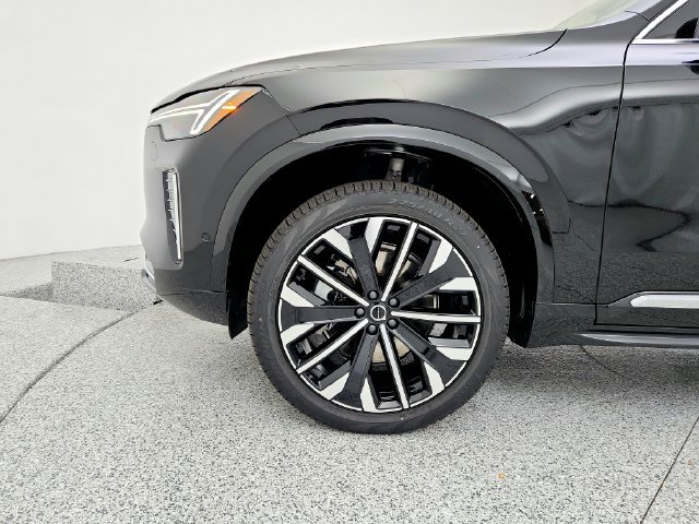 New 2026 Volvo XC90 B6 Plus w/ Protection Package AWD/4WD image 23