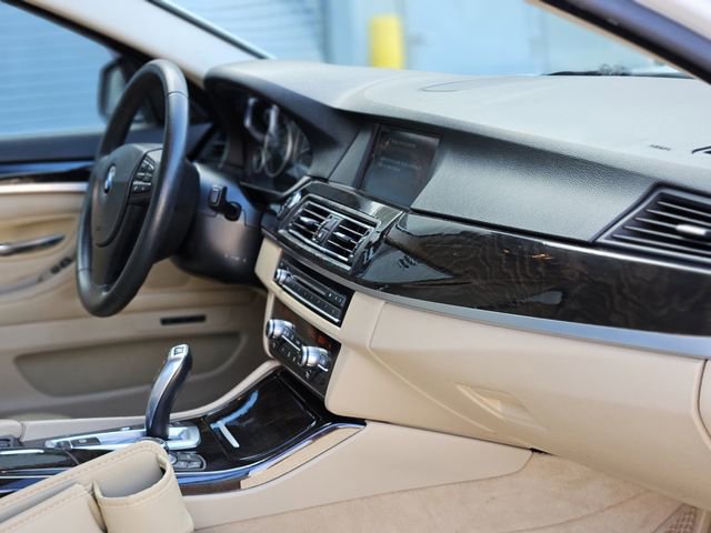Used 2012 BMW 535i Sedan image 13