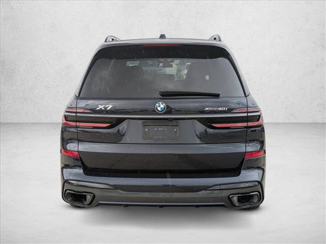 Used 2024 BMW X7 xDrive40i w/ M Sport Package AWD/4WD image 6