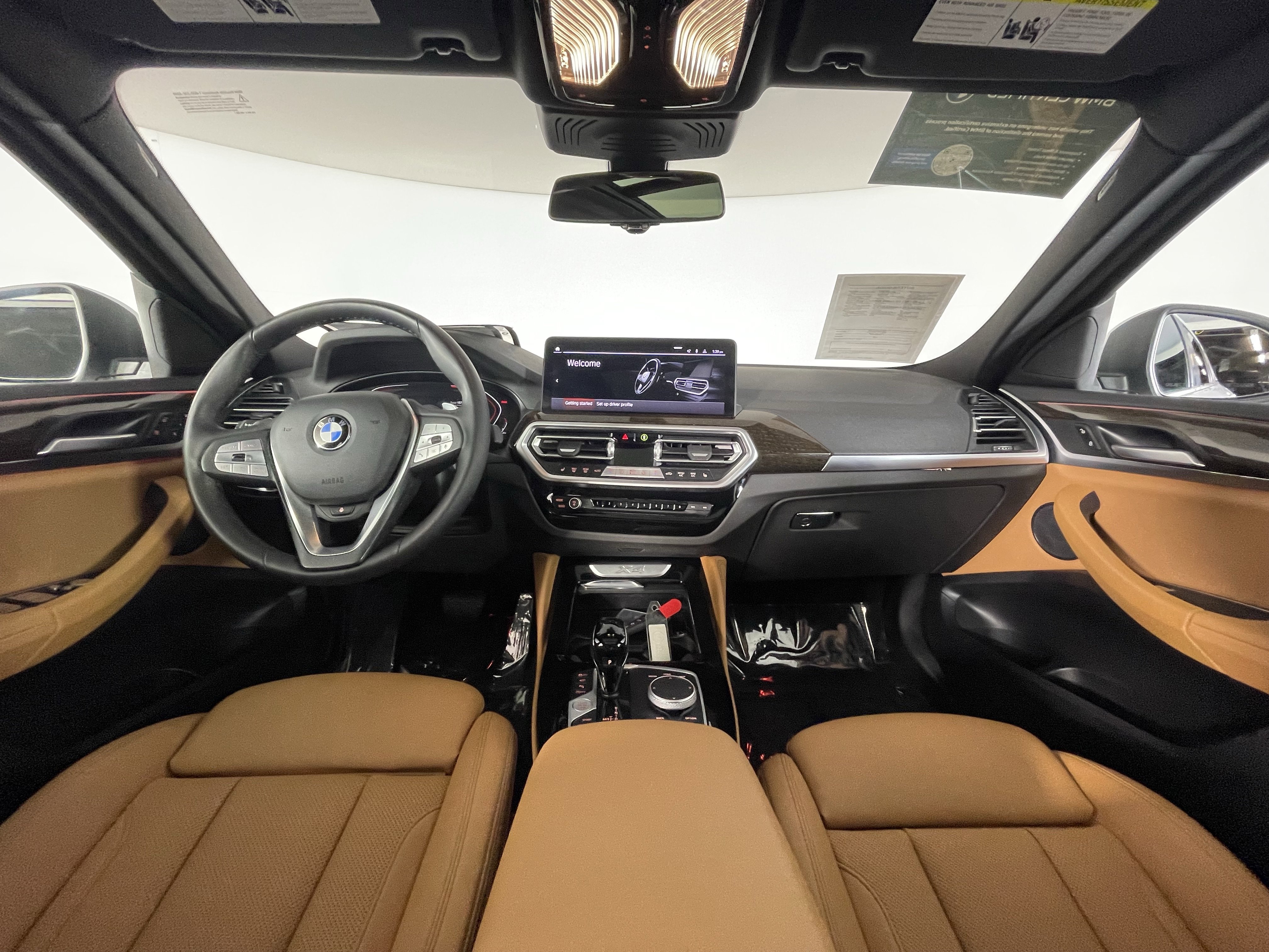 Certified 2025 BMW X4 xDrive30i image 18