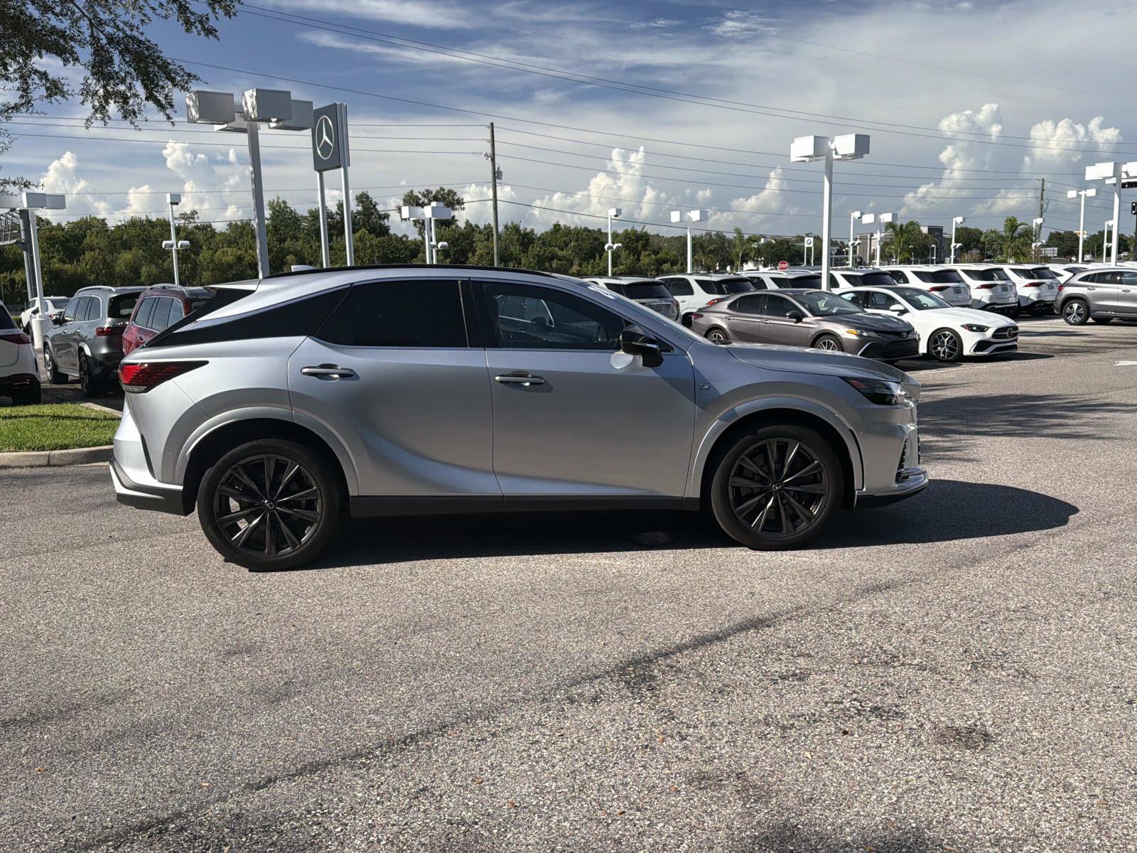 Used 2024 Lexus RX 350 F Sport w/ Convenience Package AWD/4WD image 2