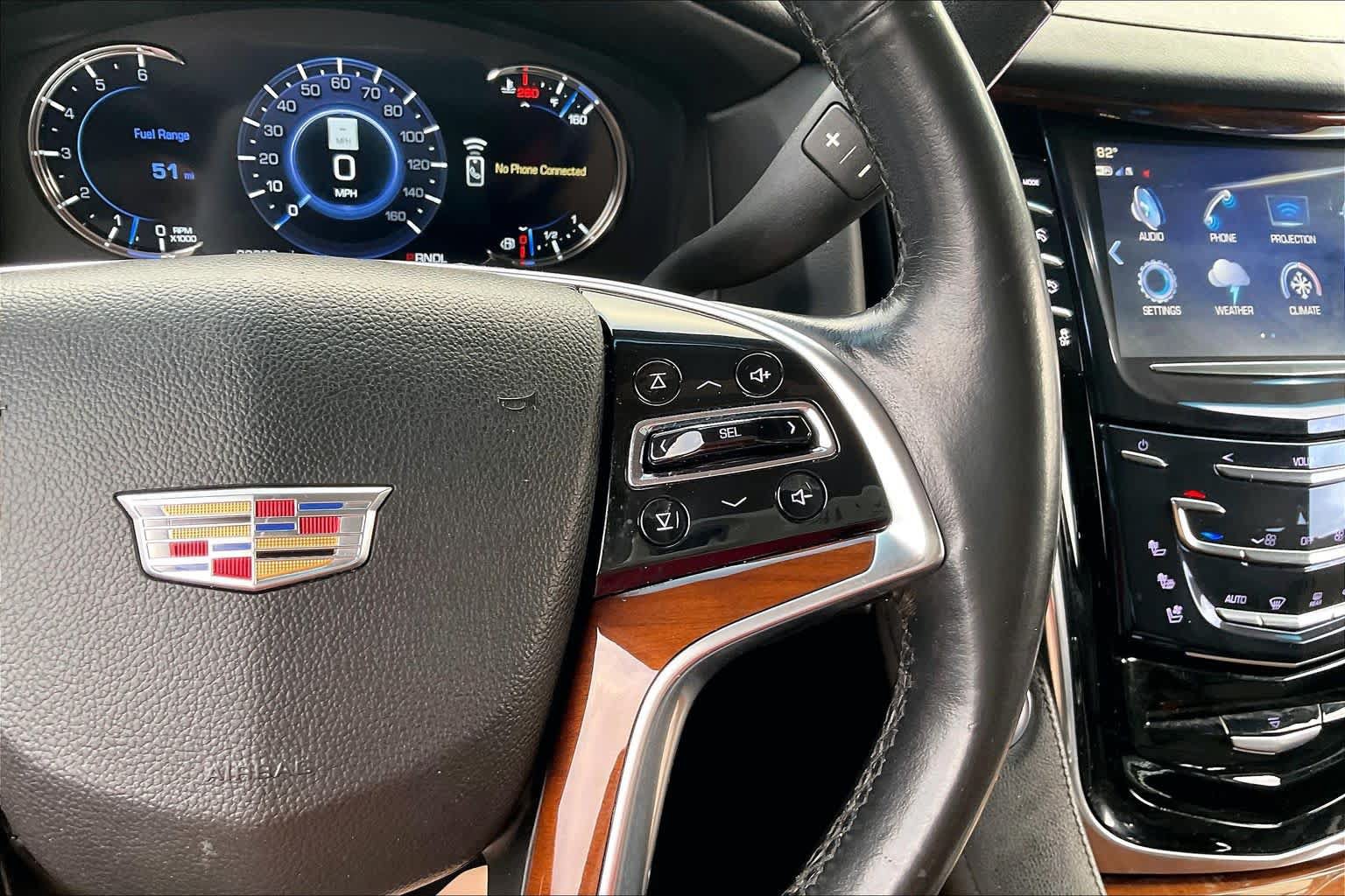 Used 2017 Cadillac Escalade Premium Luxury RWD image 23