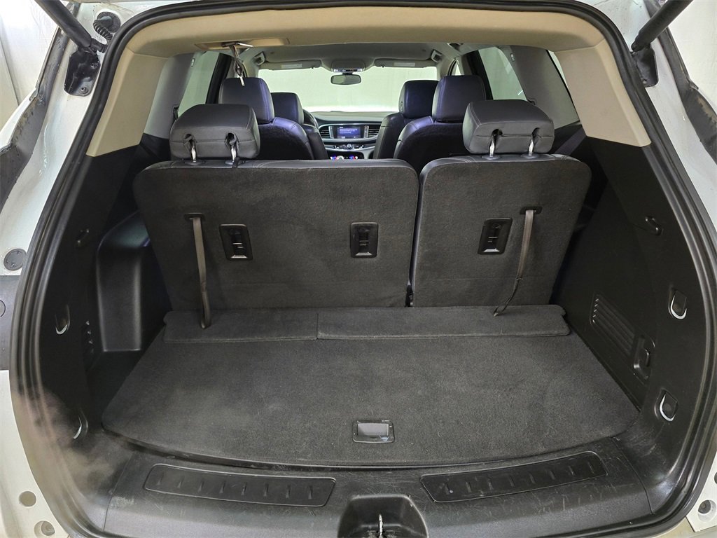 Used 2020 Buick Enclave Essence image 15